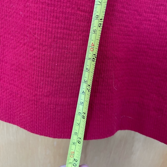 Fun red dress with keyhole - perfect for holiday parties! - Picture 8 of 10